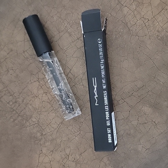 MAC Brow Set - Picture 3 of 3